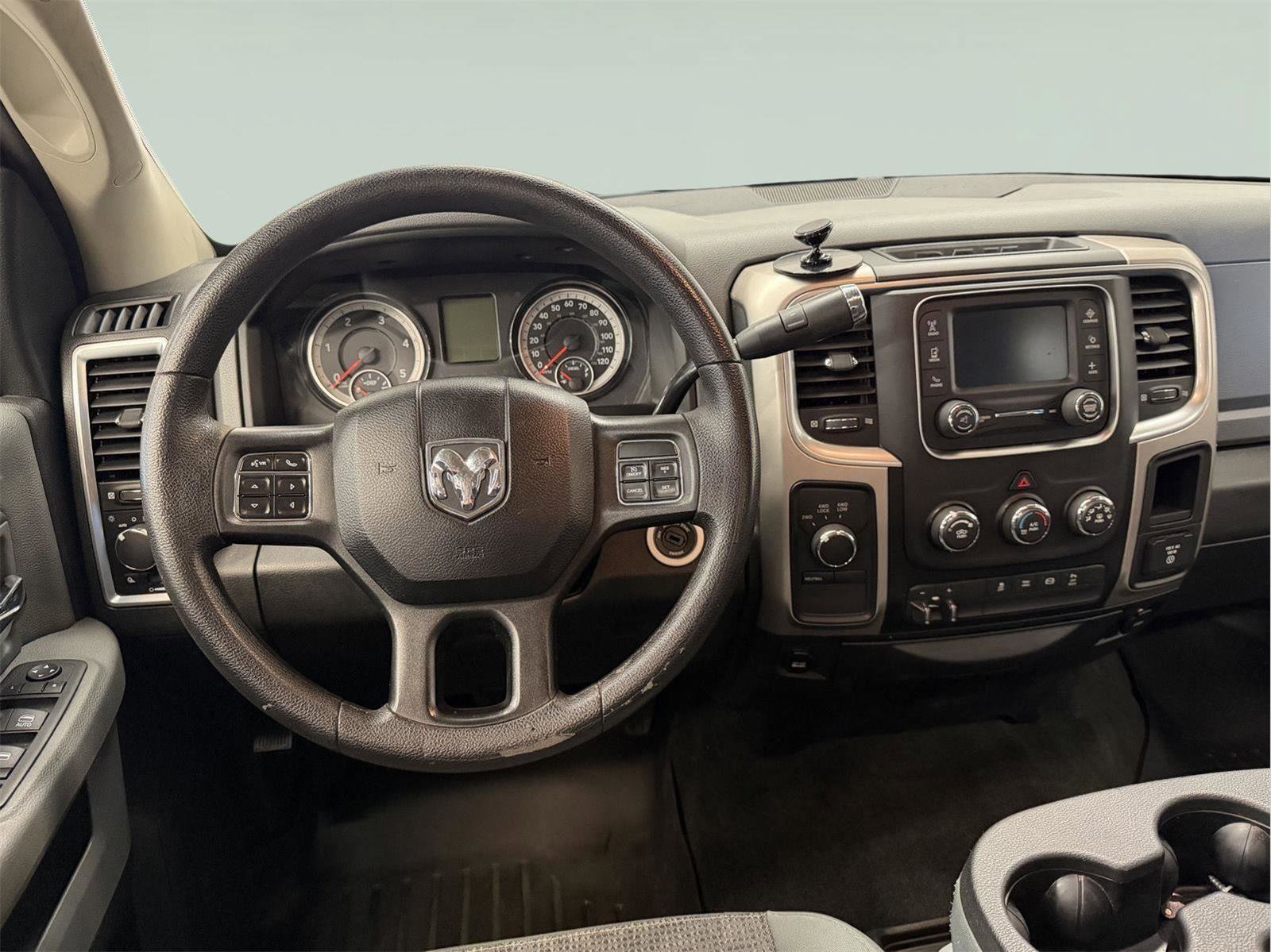 Used 2017 RAM 2500 SLT image 32