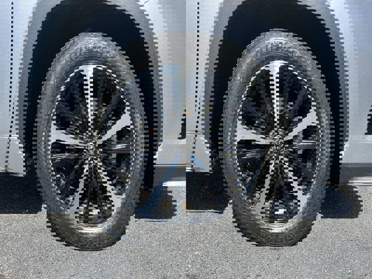 Used 2022 Toyota Highlander XSE image 13