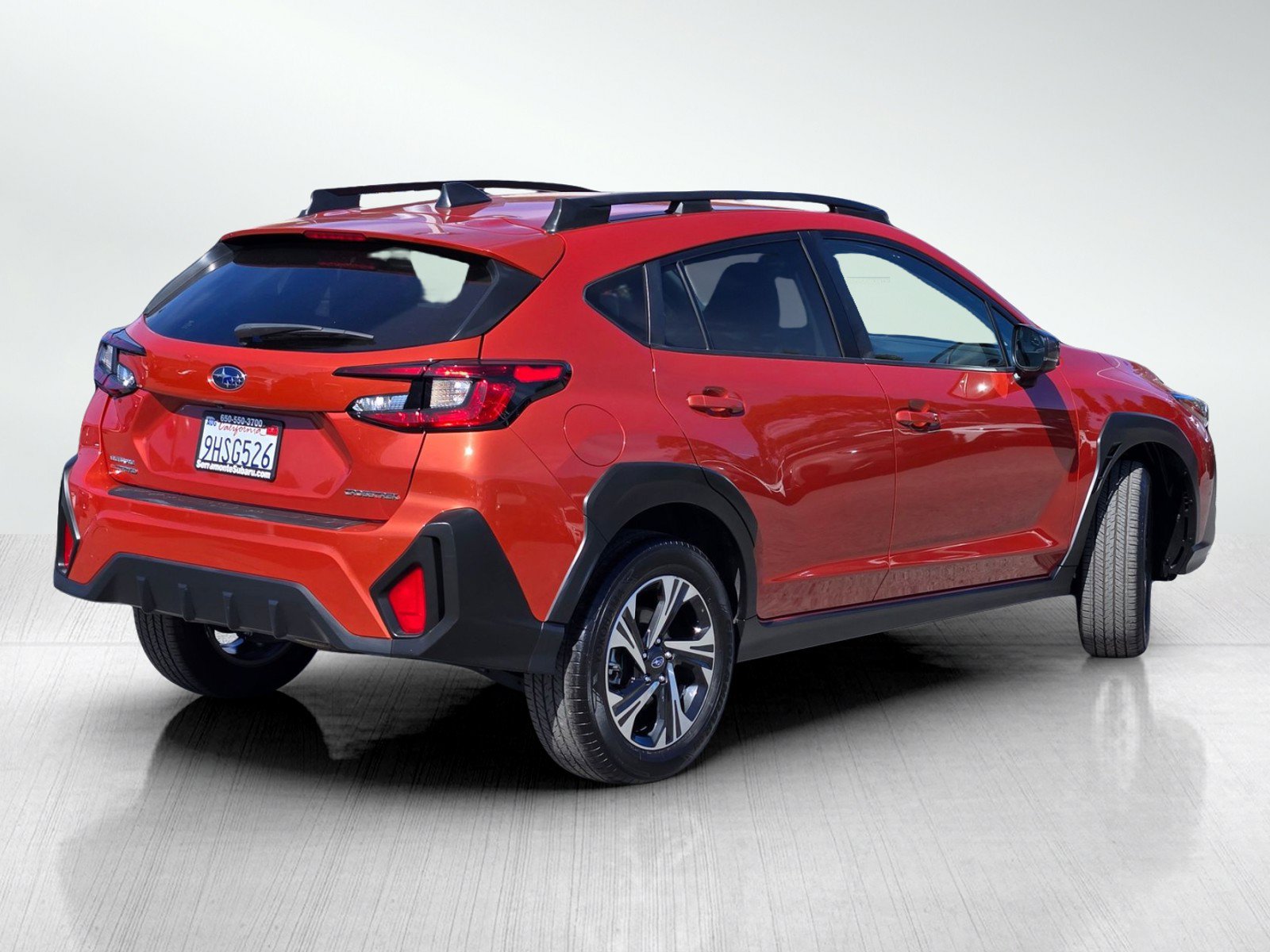Used 2024 Subaru Crosstrek 2.0i Premium w/ Popular Package #3 AWD/4WD image 4