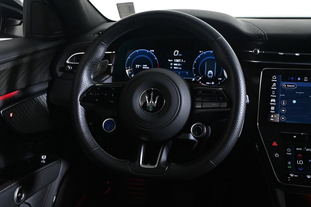 Used 2025 Maserati Grecale GT AWD/4WD image 10