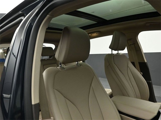 Certified 2023 Lincoln Nautilus Reserve w/ Equipment Group 201A image 31