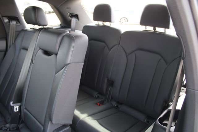 Used 2022 Audi Q7 3.0T Premium Plus AWD/4WD image 45