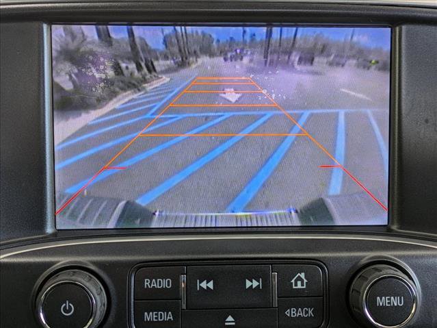 Used 2014 GMC Sierra 1500 SLT w/ SLT Crew Cab Value Package image 15