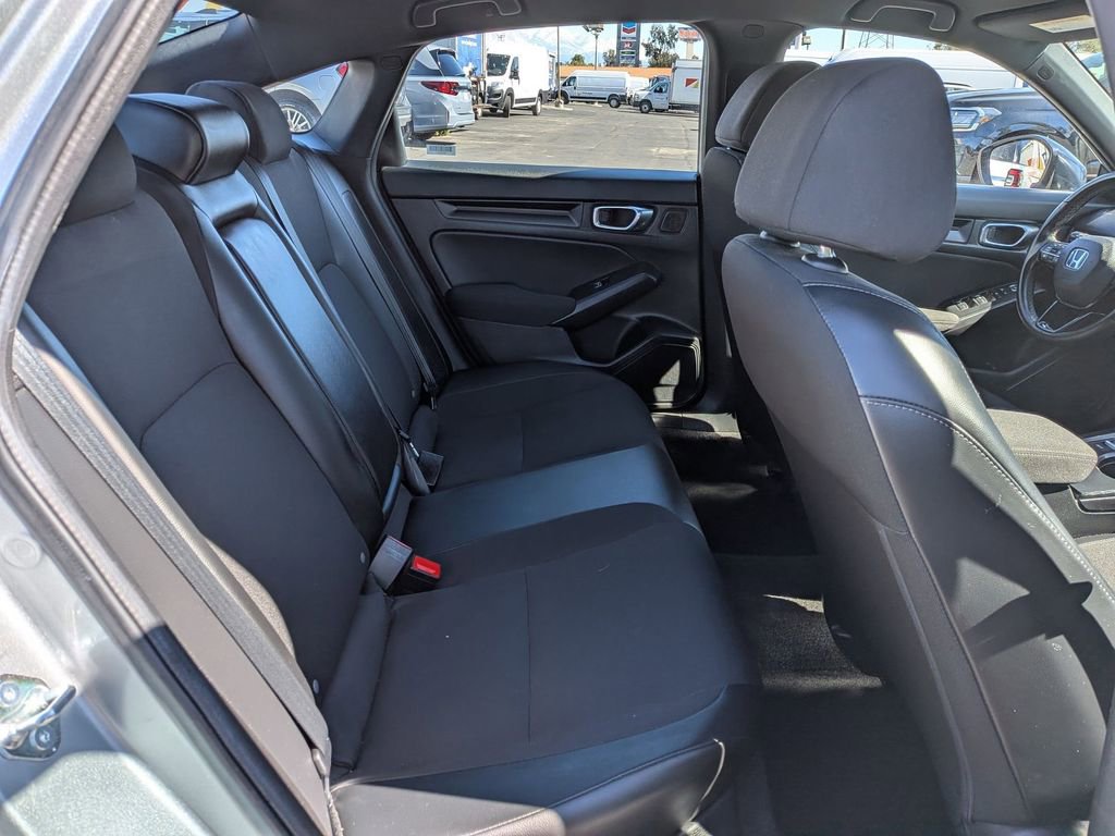 Used 2025 Honda Civic Sport image 29