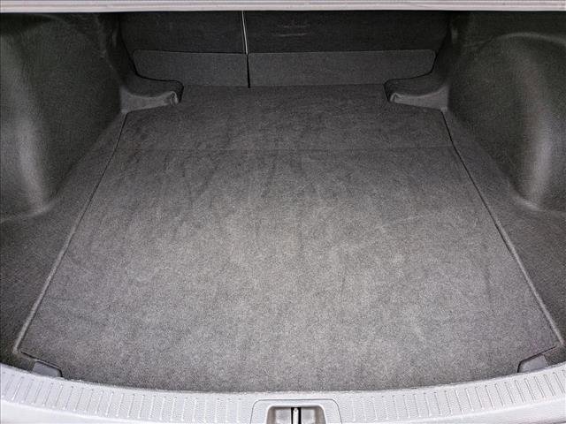 Used 2024 Toyota Corolla XLE FWD image 5