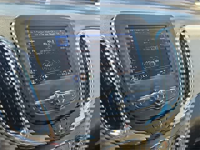 Used 2023 Chevrolet Equinox LS image 20