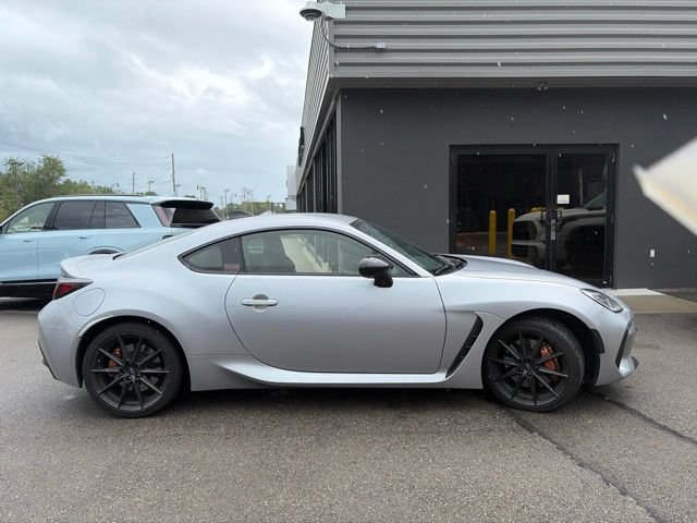 Used 2025 Subaru BRZ tS RWD image 2