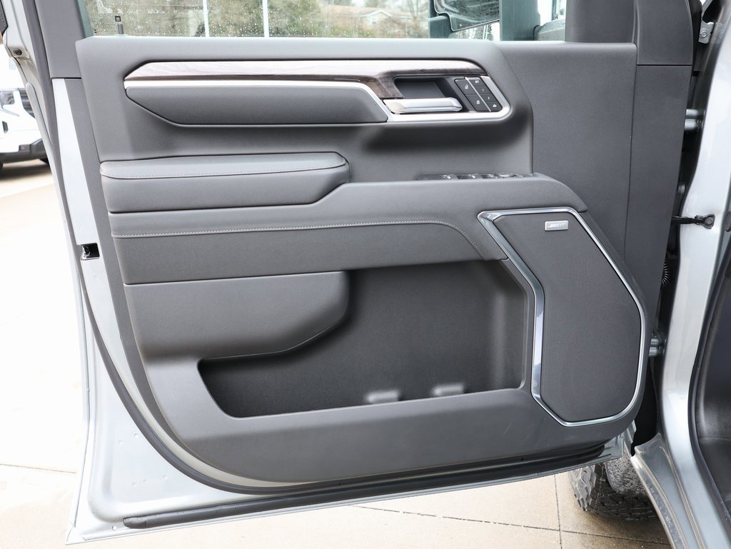 New 2026 Chevrolet Silverado 2500 LTZ w/ LTZ Plus Package image 12