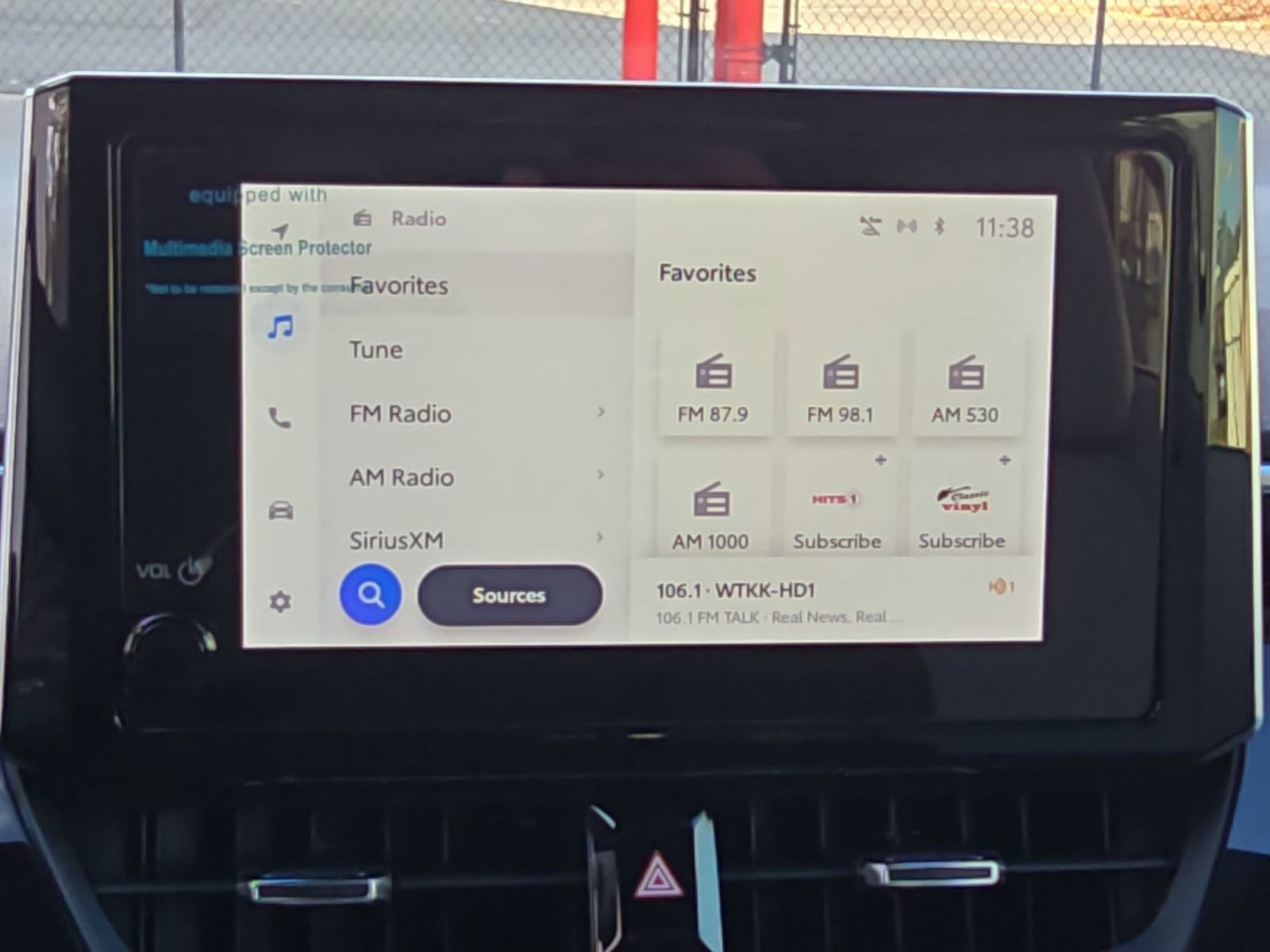 Used 2025 Toyota Corolla SE image 26