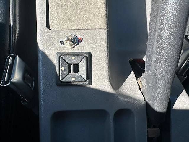Used 1993 Ford Mustang LX RWD image 19