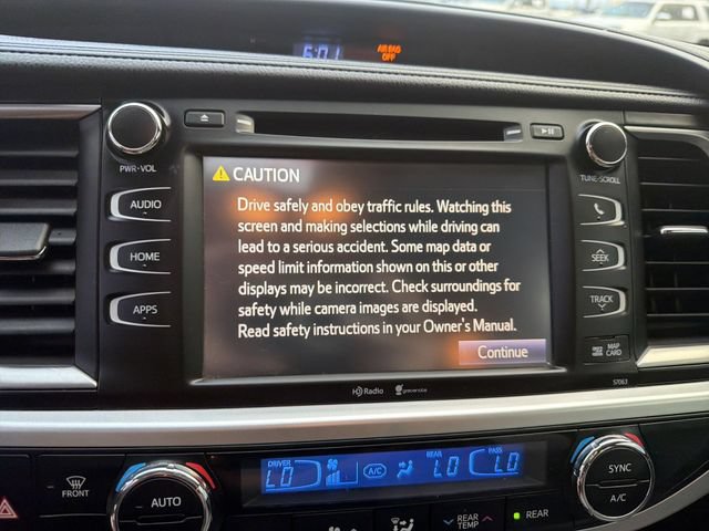 Used 2015 Toyota Highlander XLE AWD/4WD image 20