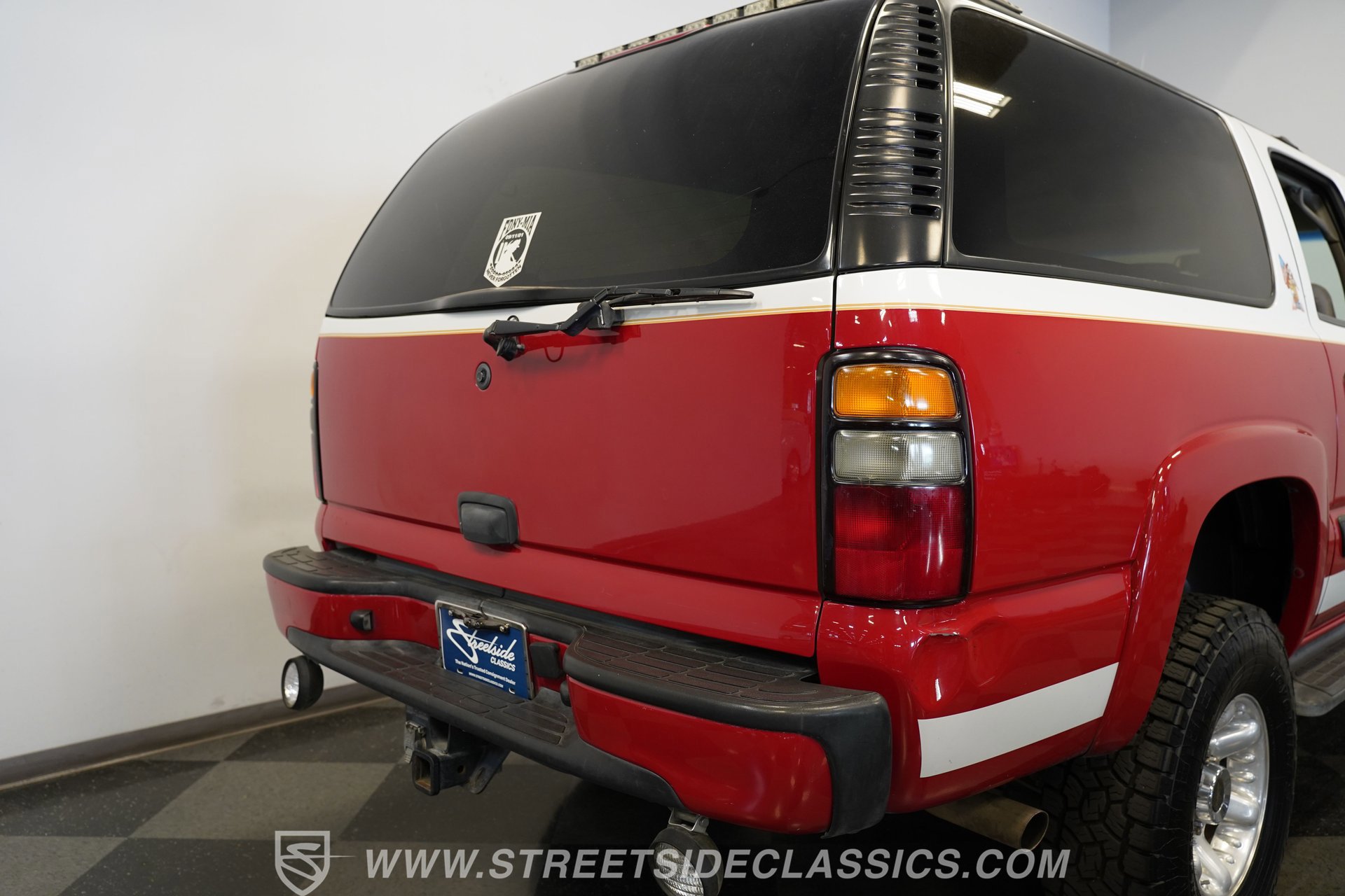 Used 2004 Chevrolet Suburban 2500 AWD/4WD image 31