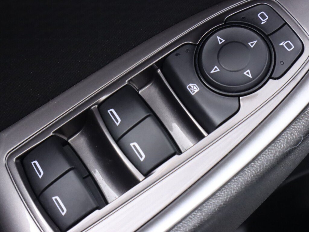 Used 2023 Chevrolet Malibu LS FWD image 25