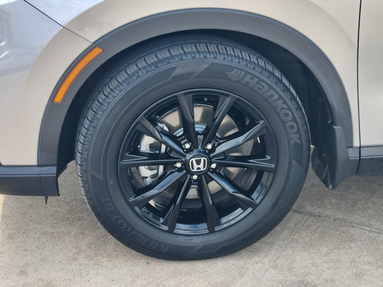 Used 2023 Honda CR-V Sport image 11