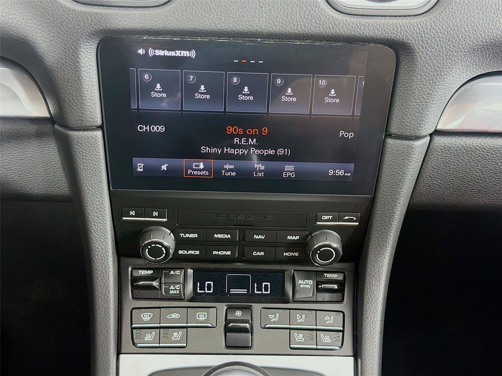 Used 2024 Porsche 718 Cayman w/ Premium Package RWD image 18