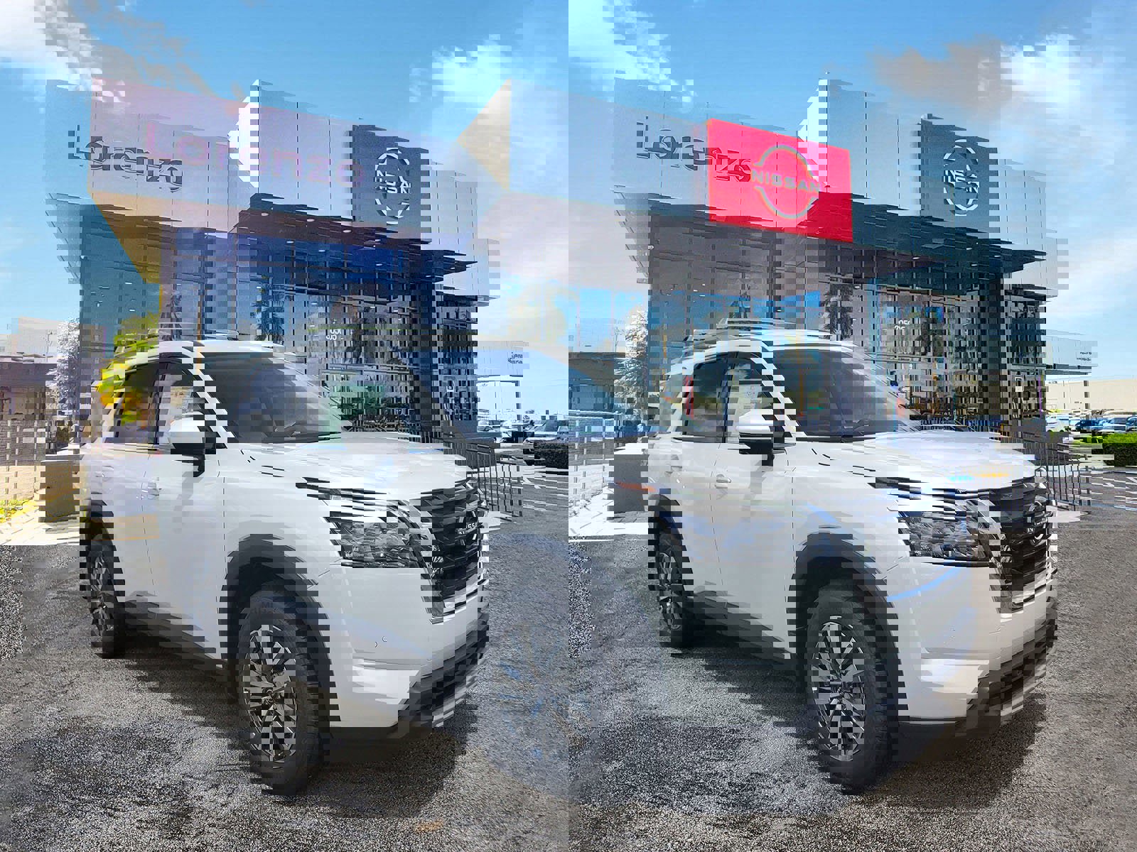 New 2025 Nissan Pathfinder SL w/ Cargo Package image 3