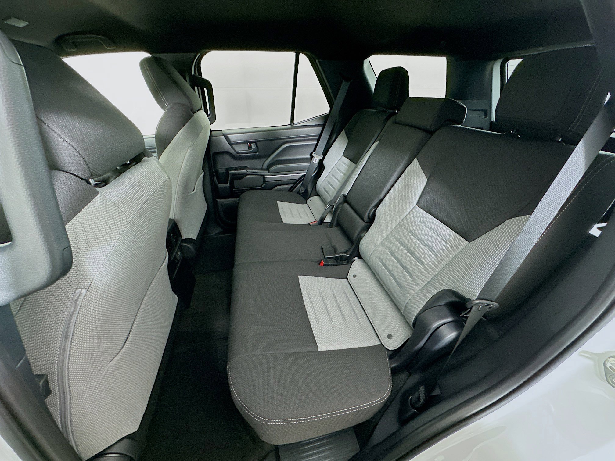 Used 2025 Toyota 4Runner TRD Off-Road image 26