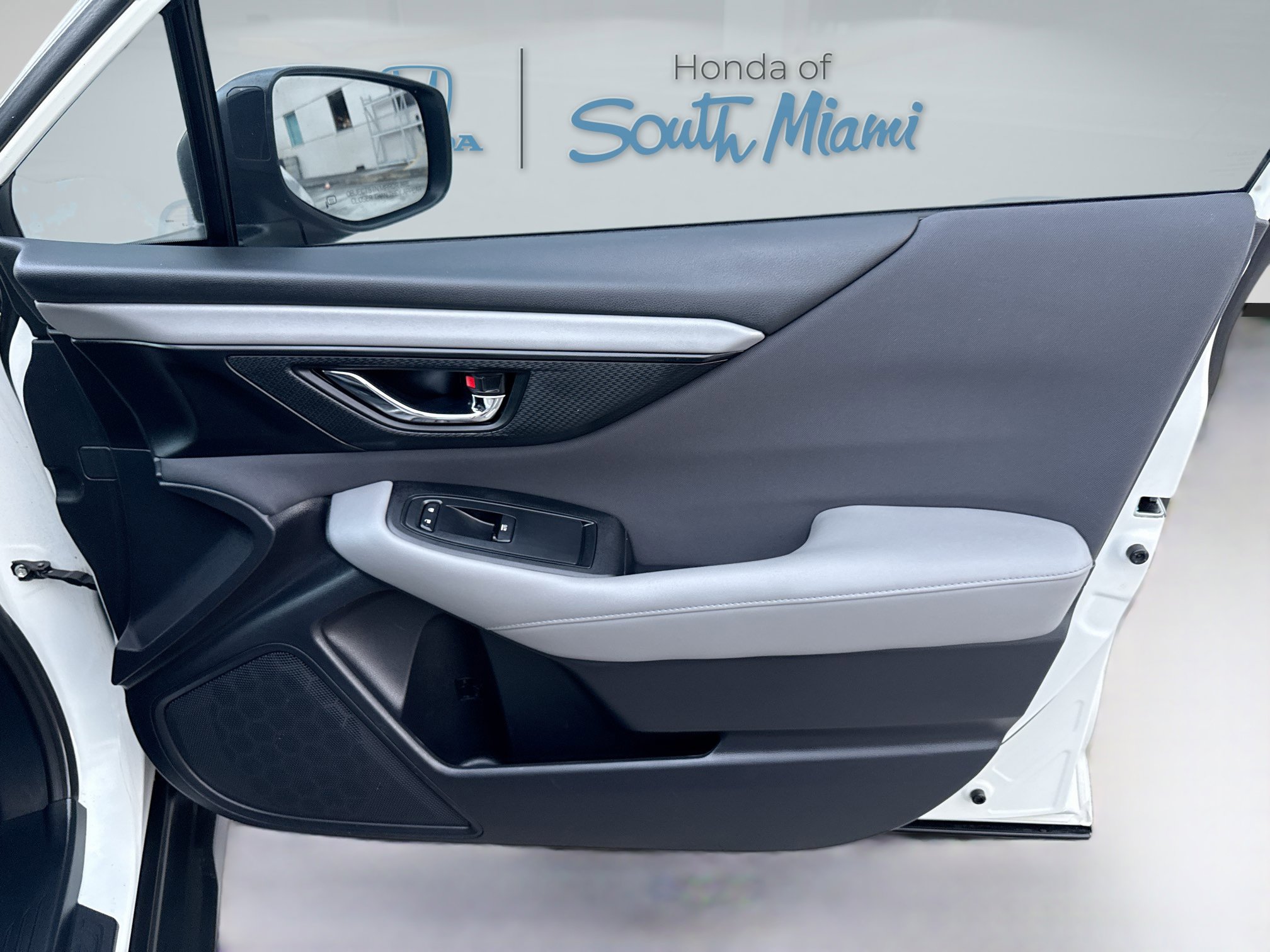 Used 2020 Subaru Outback Premium image 30