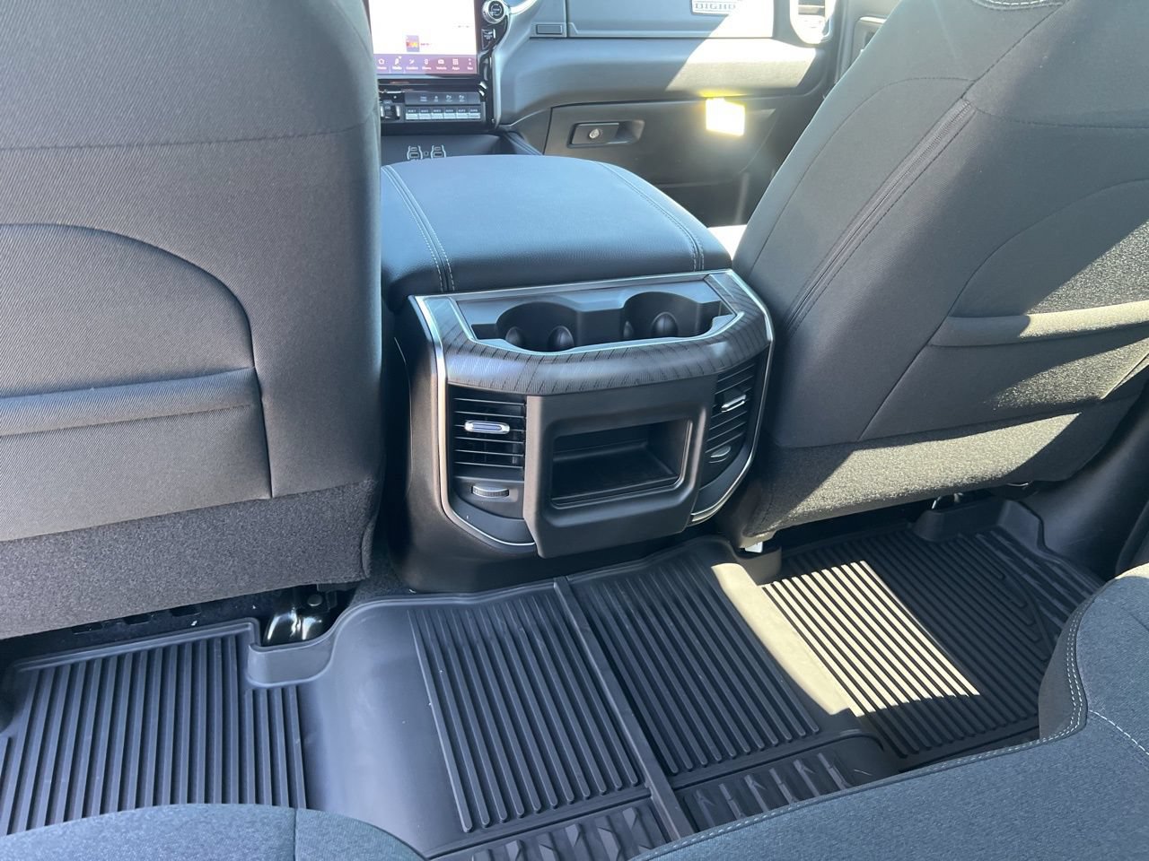 New 2026 RAM 2500 Big Horn AWD/4WD image 19