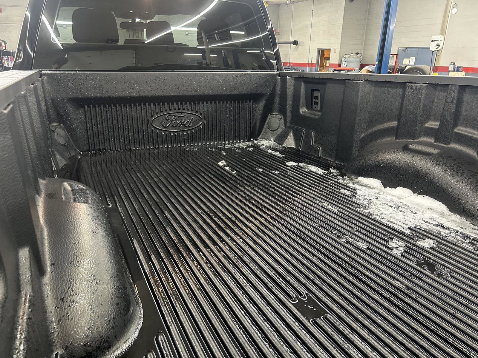 Used 2024 Ford F350 XL w/ FX4 Off-Road Package image 7