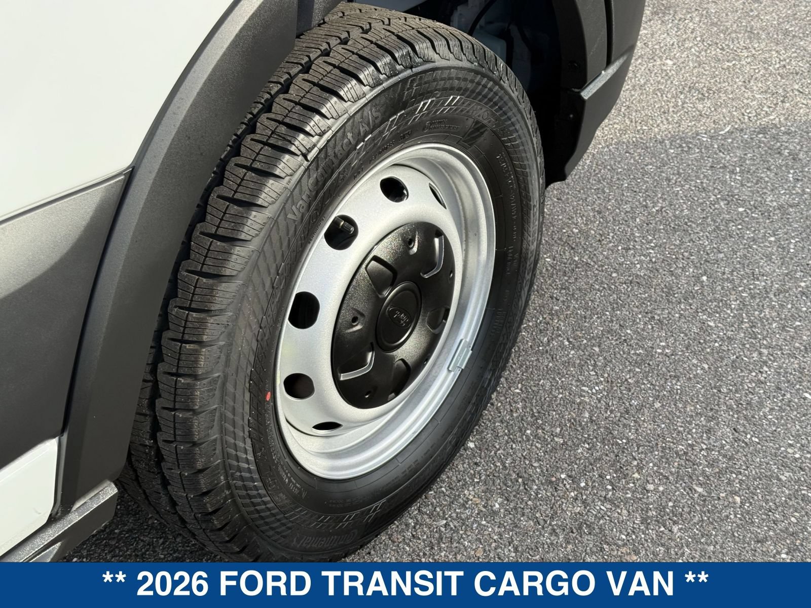 New 2026 Ford Transit 250 148 Medium Roof RWD image 13