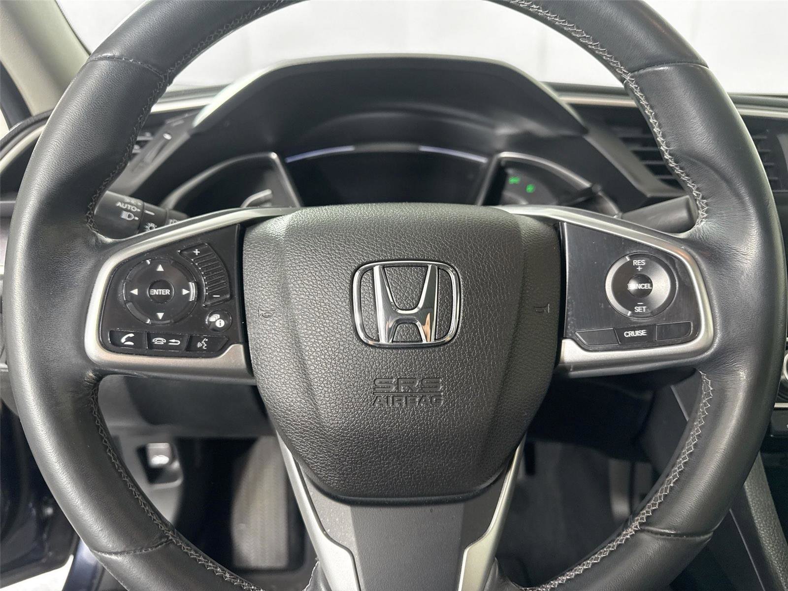 Used 2018 Honda Civic EX-L image 15