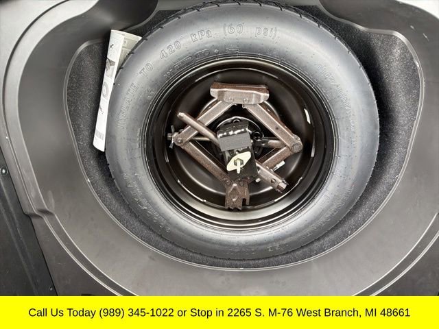Used 2018 Jeep Cherokee Limited w/ Technology Group image 35