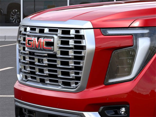 New 2025 GMC Yukon XL Denali w/ Denali Reserve Package image 13