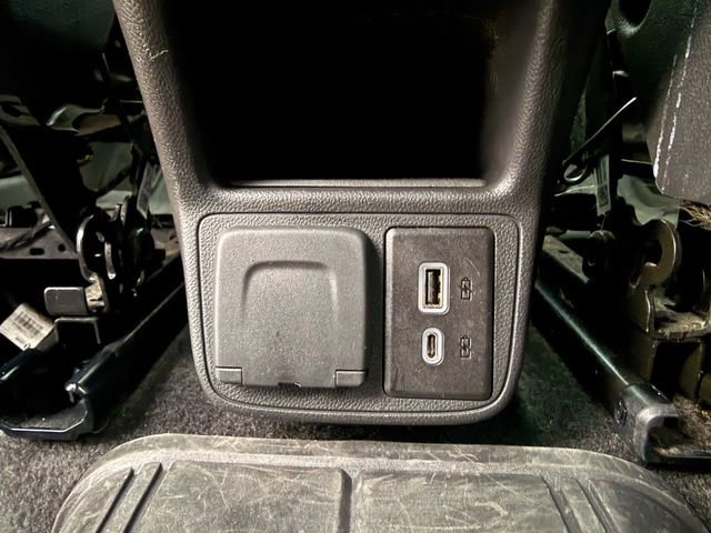 Used 2023 Chevrolet TrailBlazer RS w/ Technology Package image 27