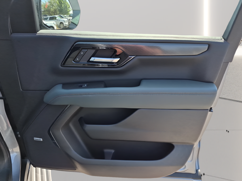 New 2026 GMC Yukon AT4 w/ AT4 Premium Plus Package AWD/4WD image 36