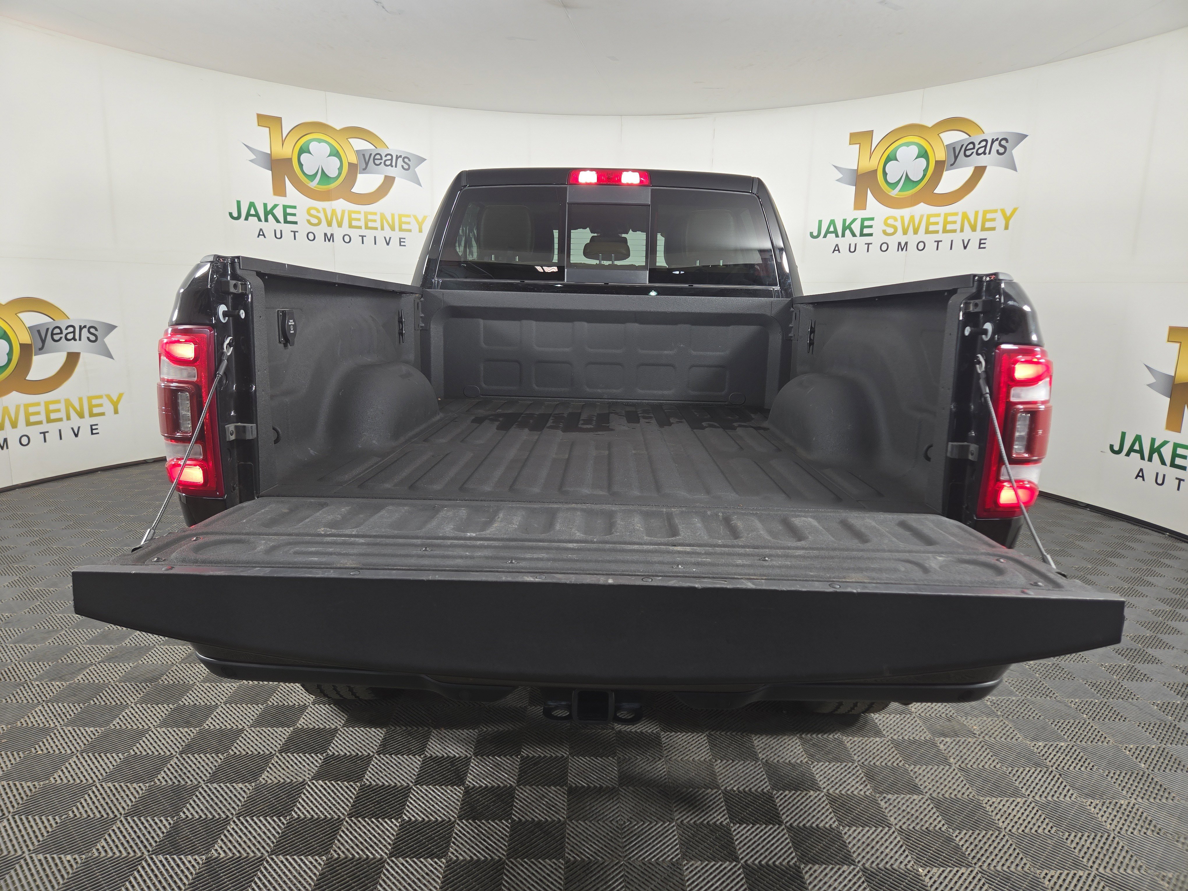 Certified 2024 RAM 2500 Limited image 34