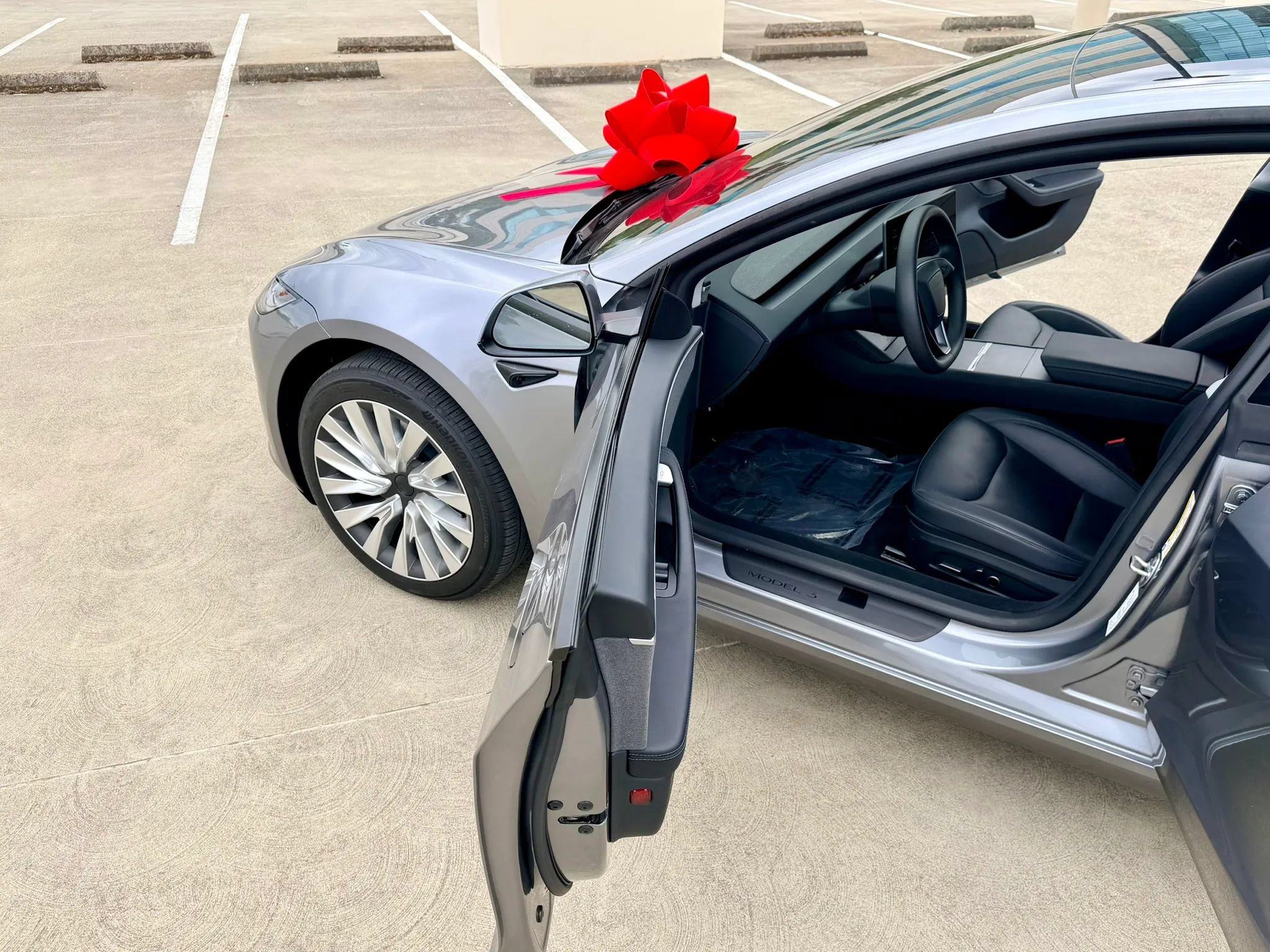 Used 2025 Tesla Model 3 Long Range RWD image 58