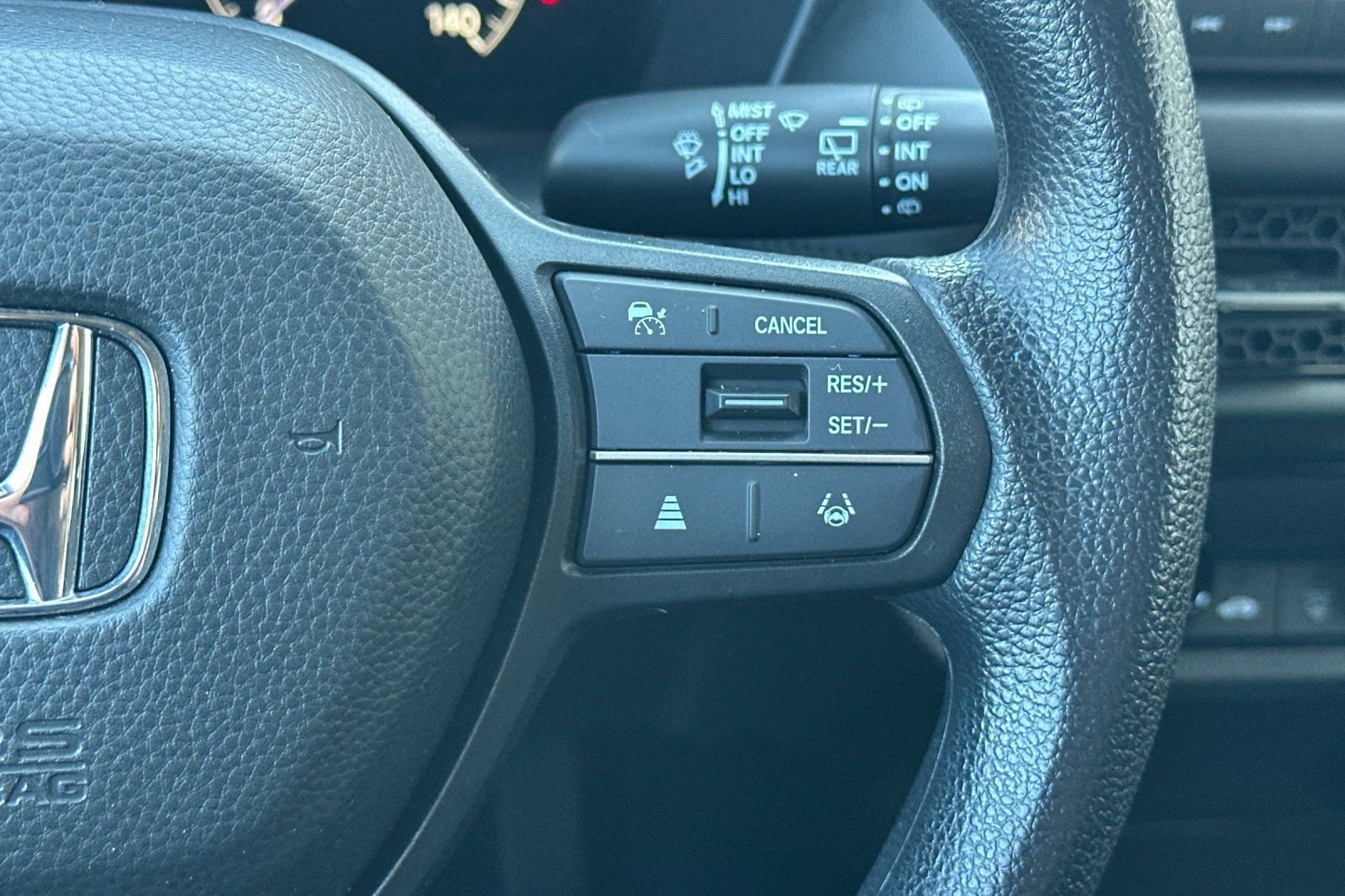 Used 2024 Honda HR-V LX image 29