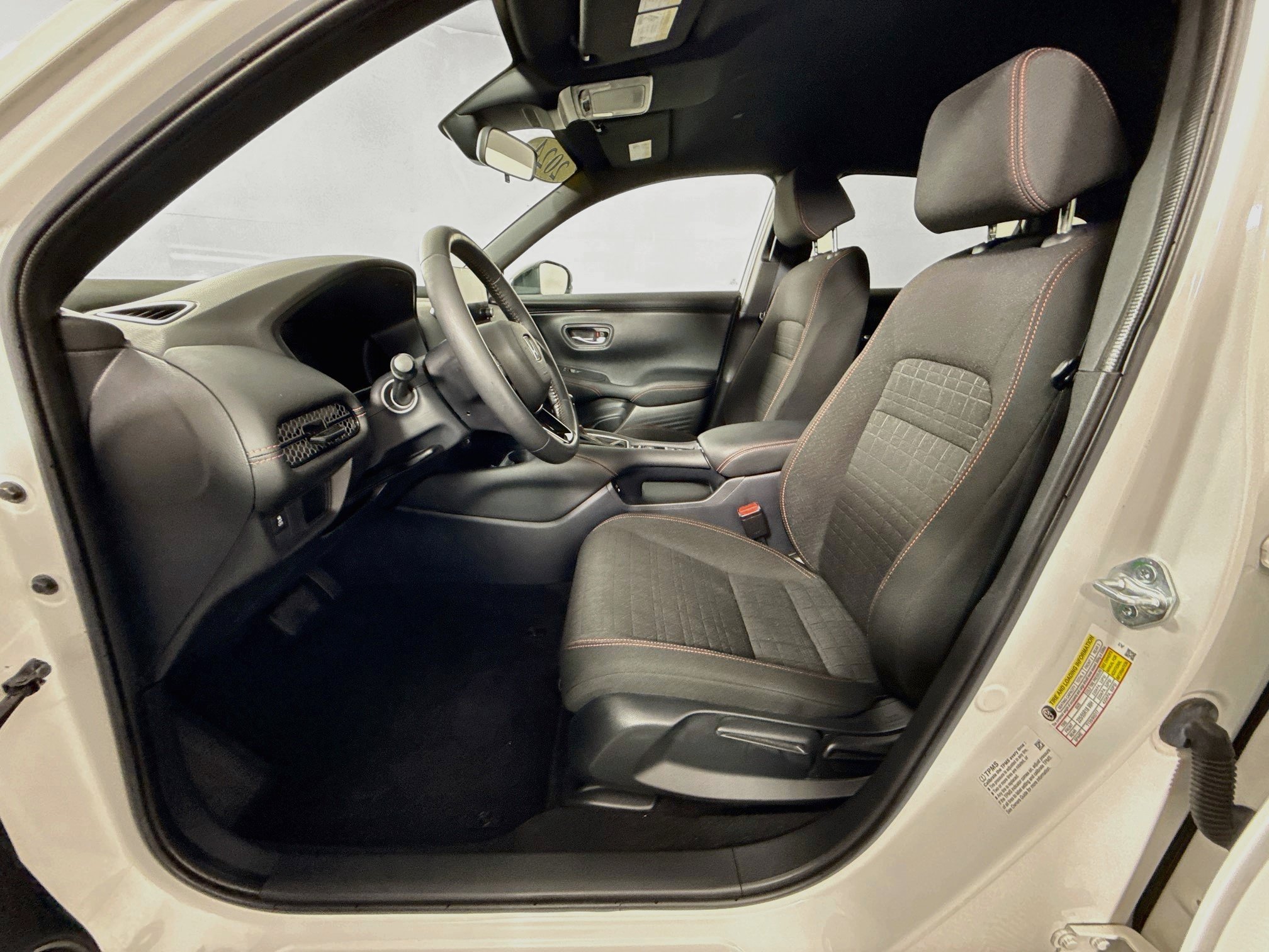 Used 2024 Honda HR-V Sport image 19