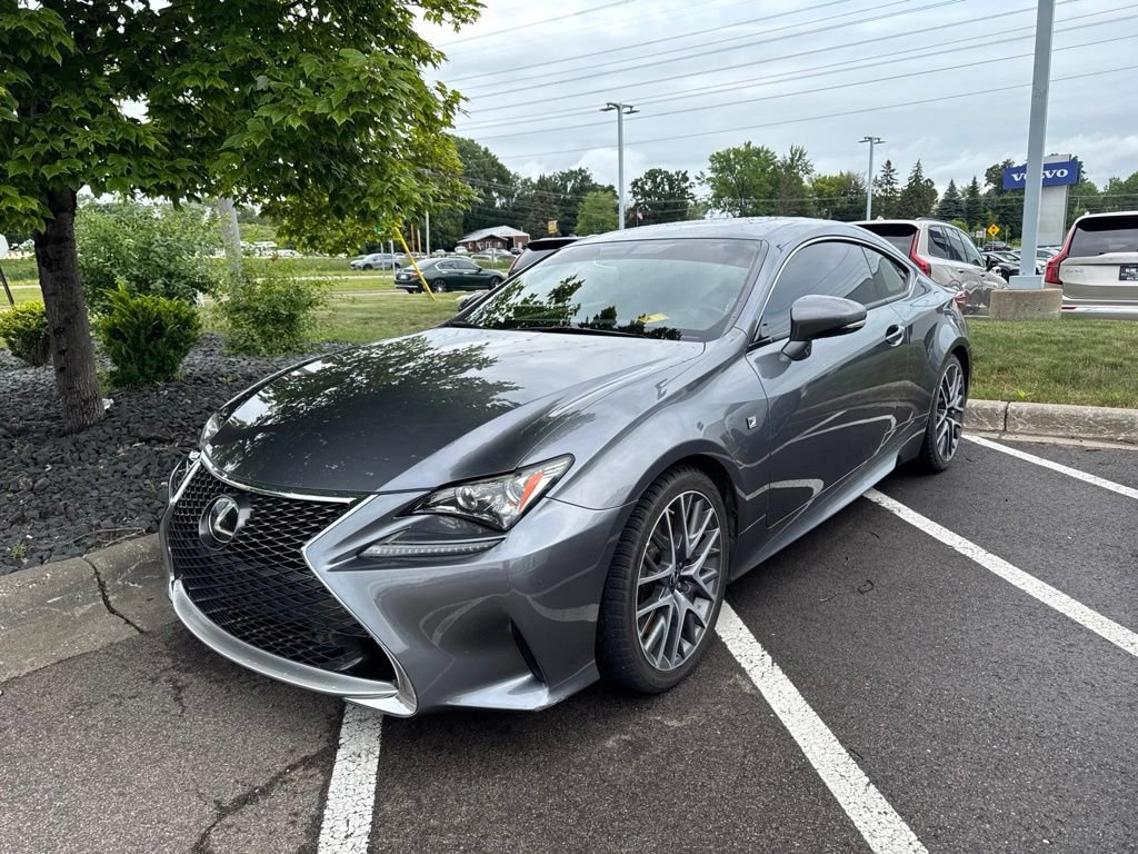 Used 2017 Lexus RC 200t F Sport RWD image 4
