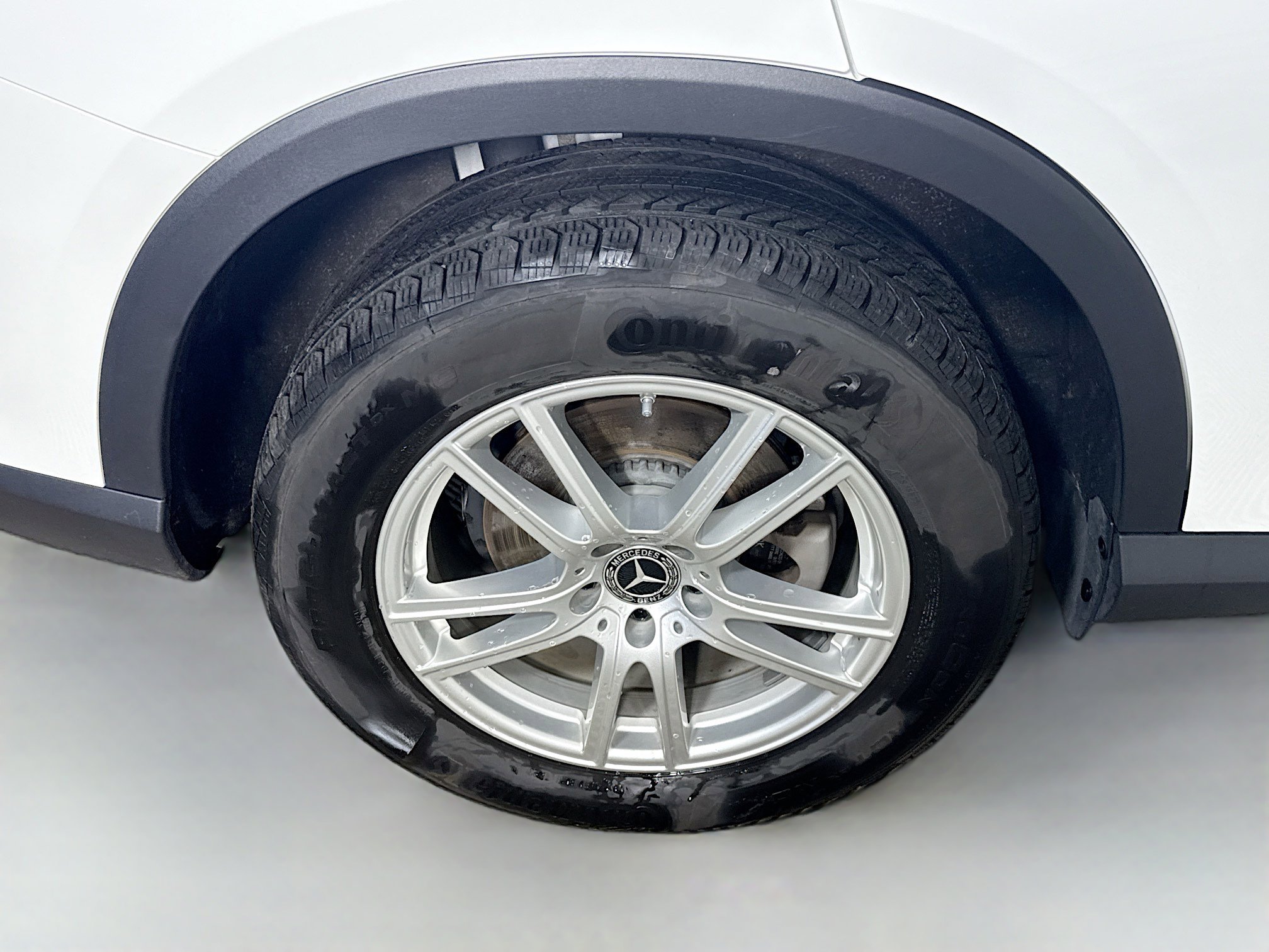 Used 2023 Mercedes-Benz GLC 300 4MATIC w/ Exclusive Trim Package image 33