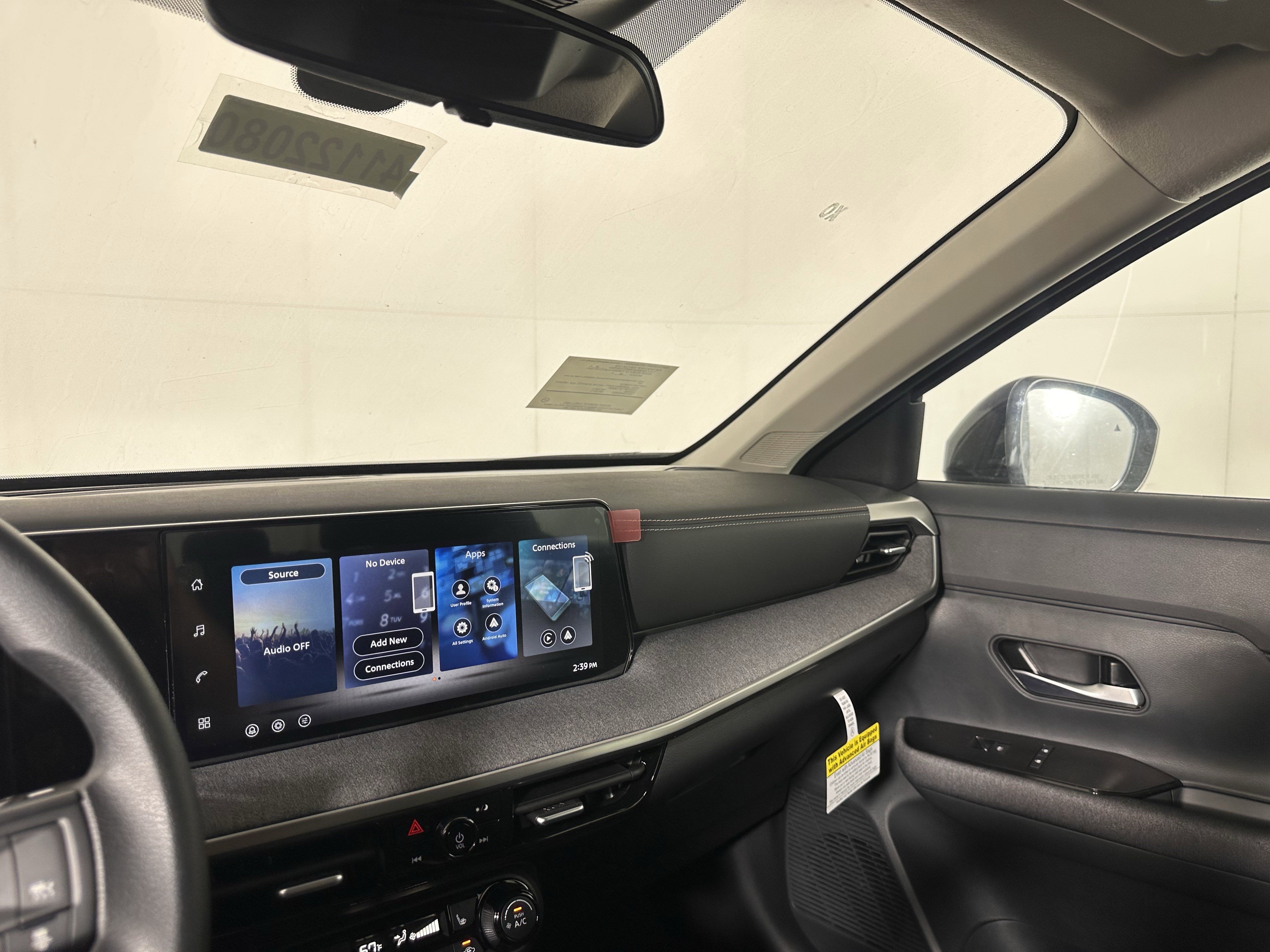 New 2026 Nissan Kicks SV image 28