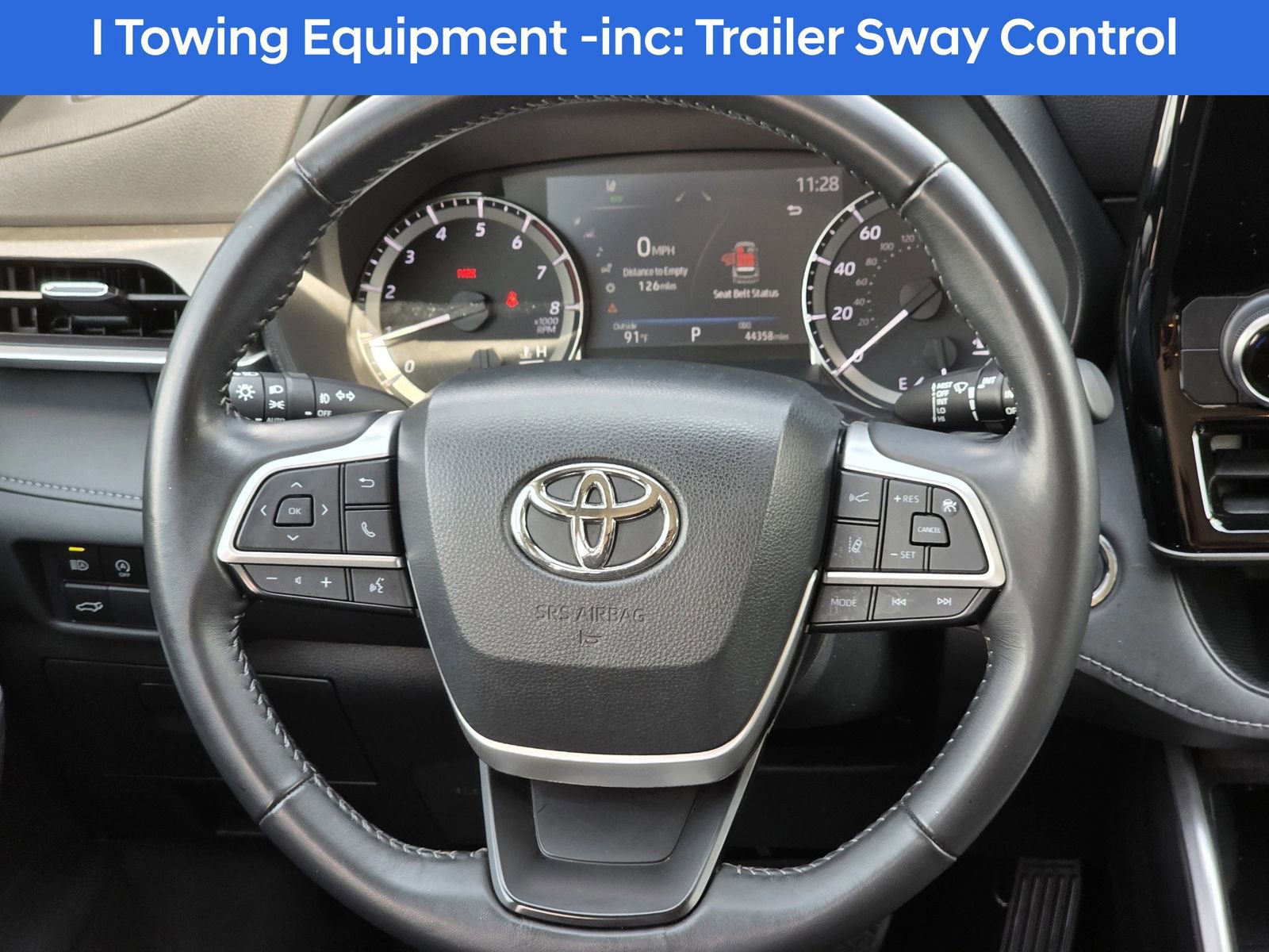 Used 2023 Toyota Highlander L image 28