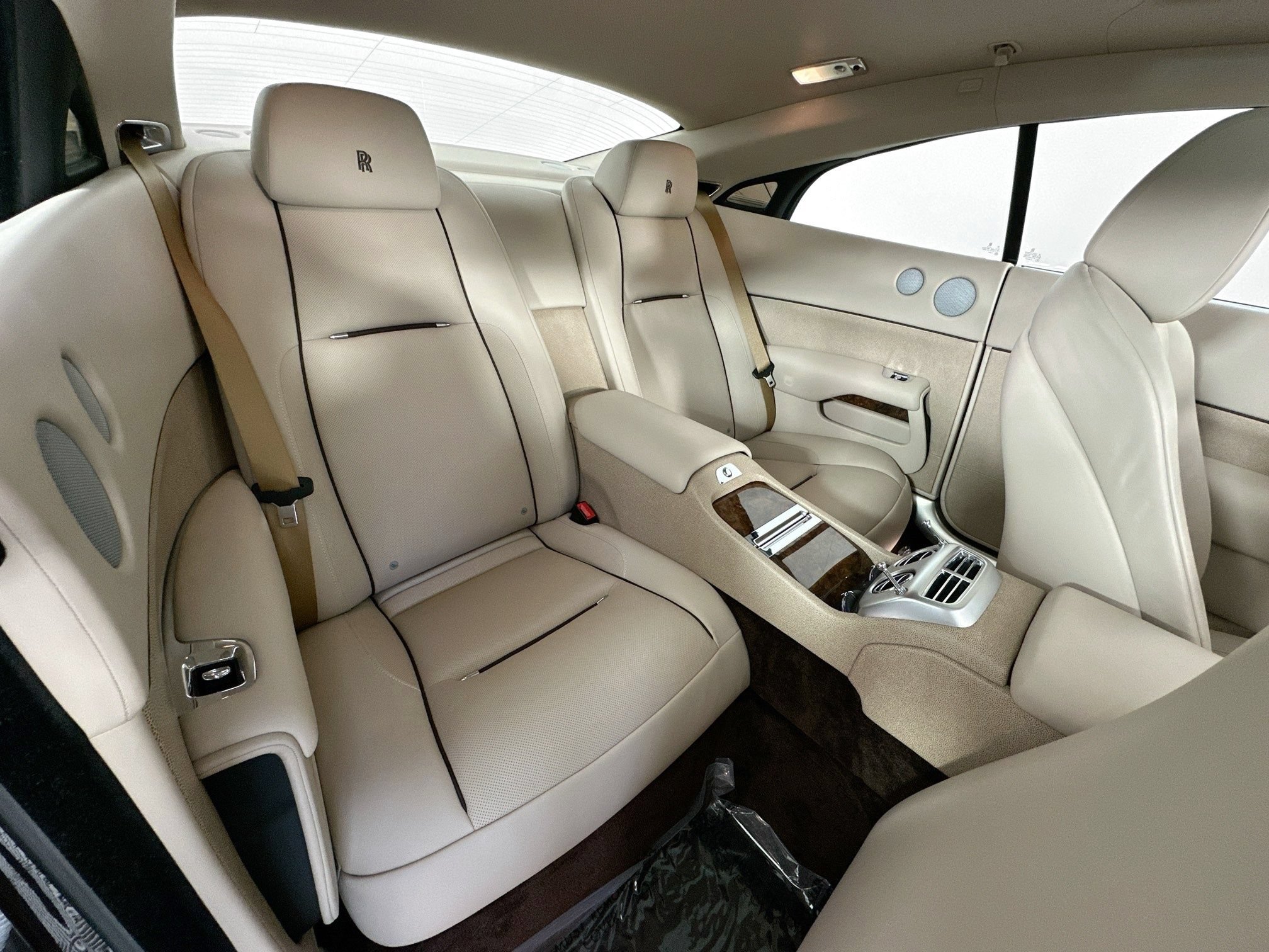 Certified 2015 Rolls-Royce Wraith RWD image 26
