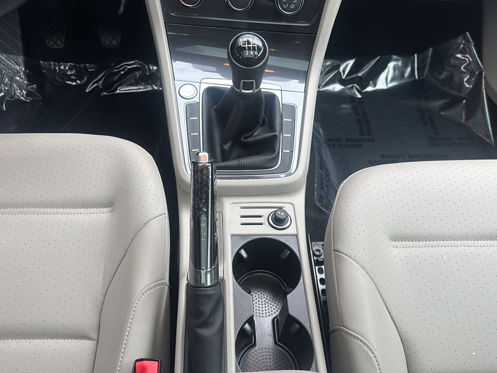Used 2019 Volkswagen Golf SE w/ Driver Assistance Package FWD image 36