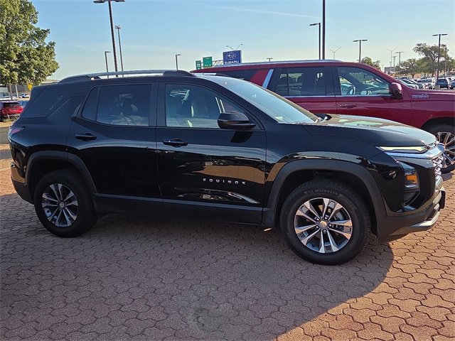 New 2025 Chevrolet Equinox LT w/ Convenience Package II image 3