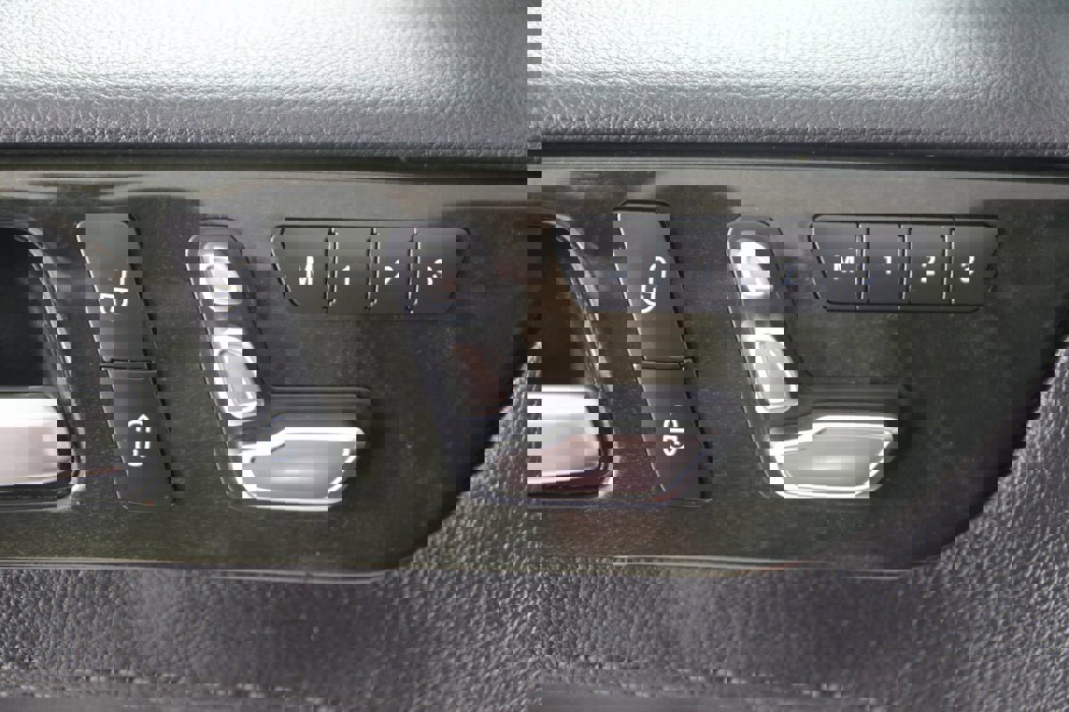 Used 2019 Mercedes-Benz GLE 43 AMG 4MATIC image 42