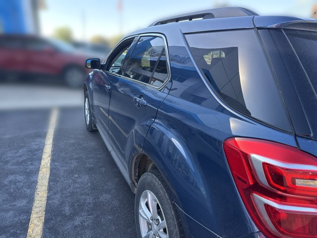Used 2017 Chevrolet Equinox LT w/ Convenience Package FWD image 6
