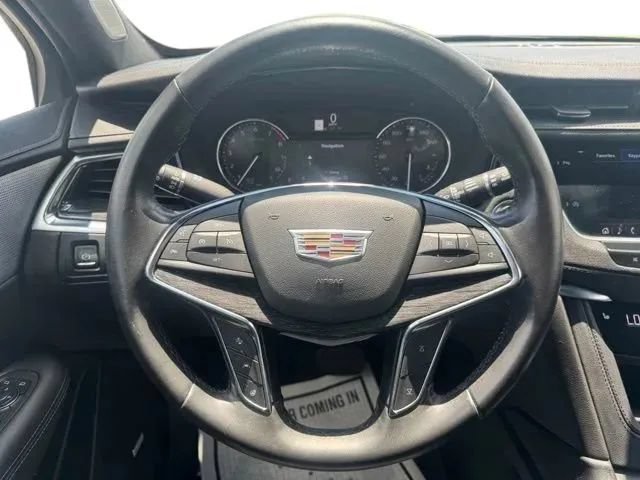 Used 2021 Cadillac XT5 Premium Luxury AWD/4WD image 23