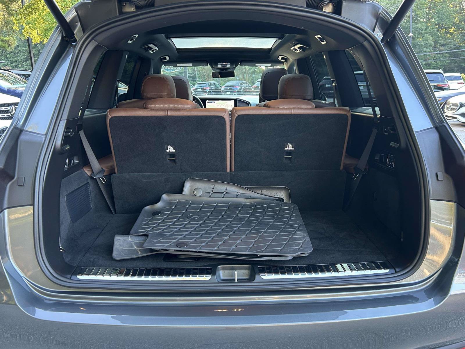 Certified 2025 Mercedes-Benz GLS 450 4MATIC w/ AMG Line Exterior image 10