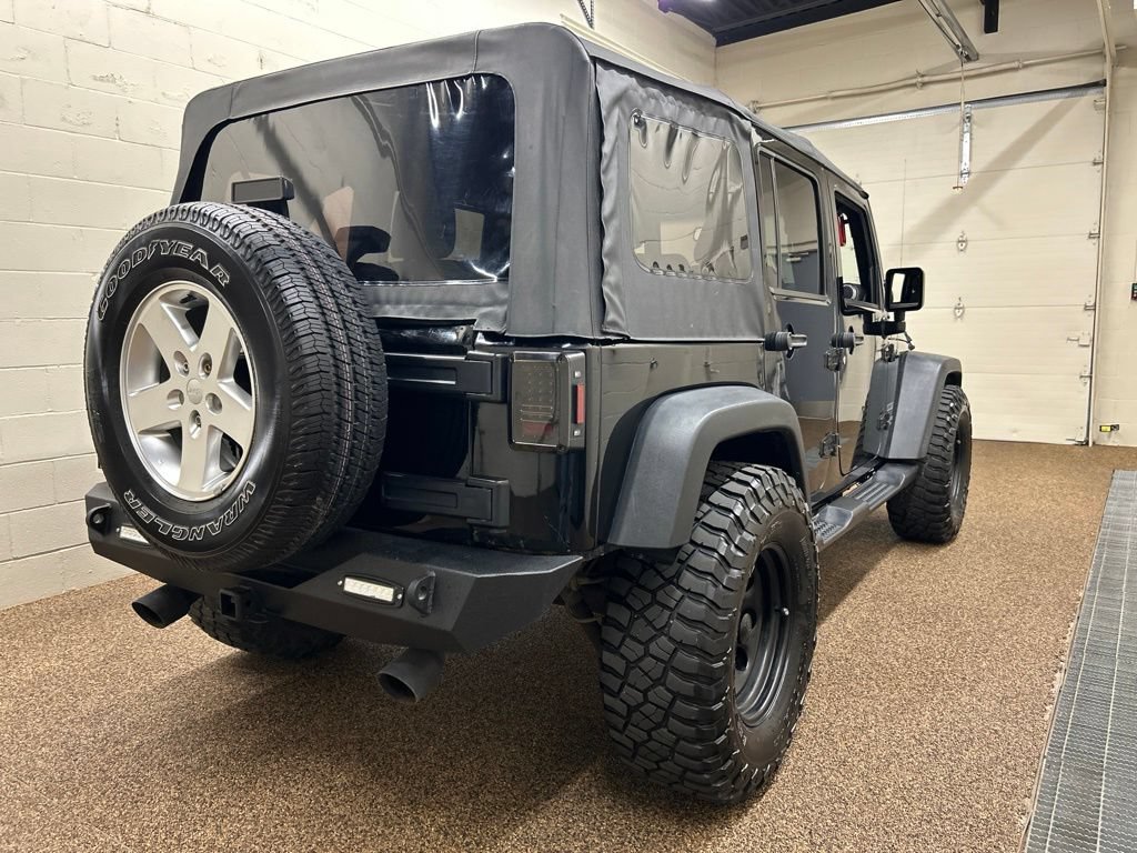 Used 2015 Jeep Wrangler Unlimited Sport w/ Quick Order Package 24S AWD/4WD image 2