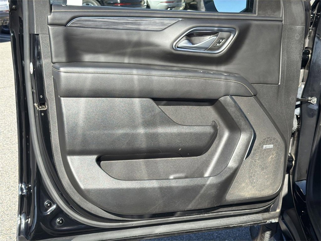 Used 2023 GMC Yukon SLT image 20