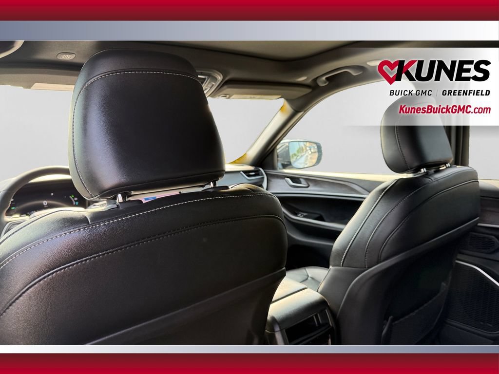 Used 2024 Jeep Grand Cherokee Limited 4xe AWD/4WD image 44