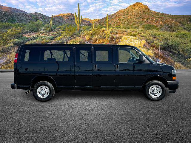 Used 2023 Chevrolet Express 3500 LS image 3