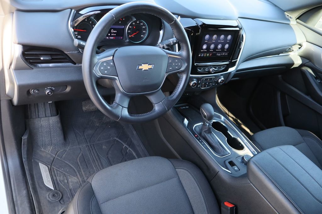 Used 2022 Chevrolet Traverse LT w/ LPO, Floor Liner Package image 10